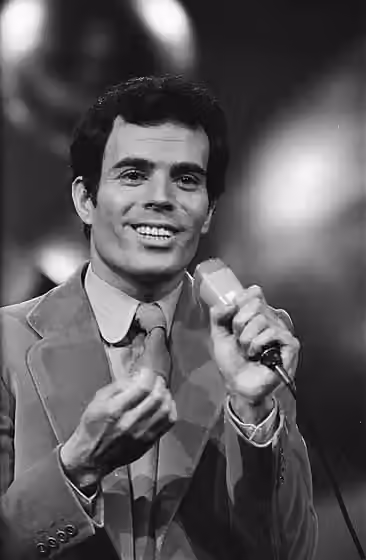 Canción melódica — Julio Iglesias at the 1970 Eurovision Song Contest in Amsterdam