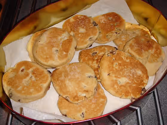 Welsh cuisine — A tin of home-made en:welsh cakes .