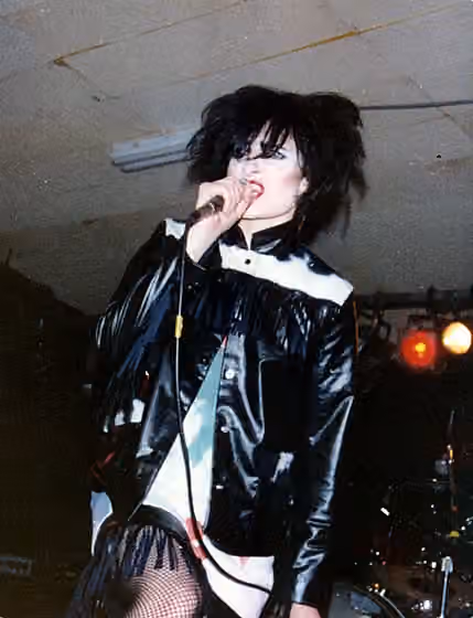 gothic rock — Siouxsie Sioux, My Father's Place, NYC Nov.
