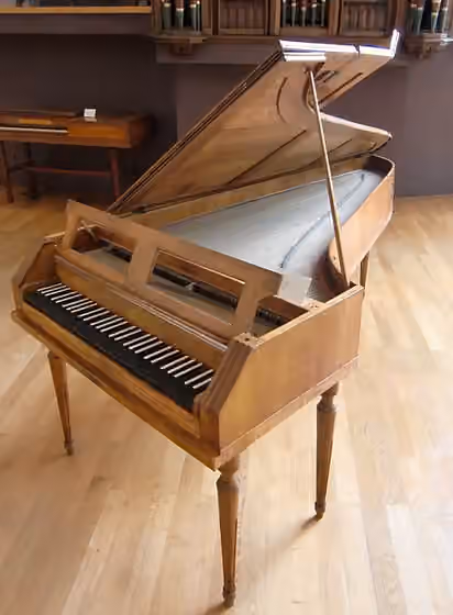 Fortepiano — Pianoforte de Johann Andreas Stein (Augsburg, 1775)- Berlin, Musikinstrumentenmuseum