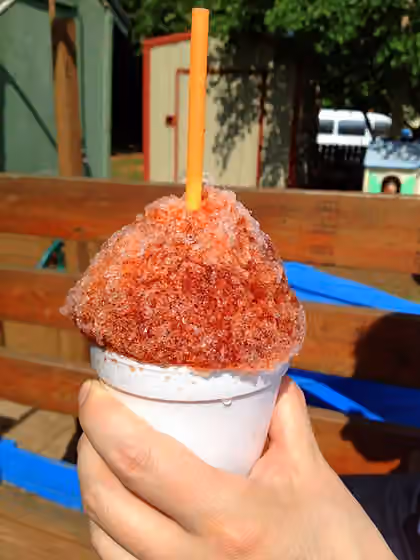 Sno-ball — Frozen dessert