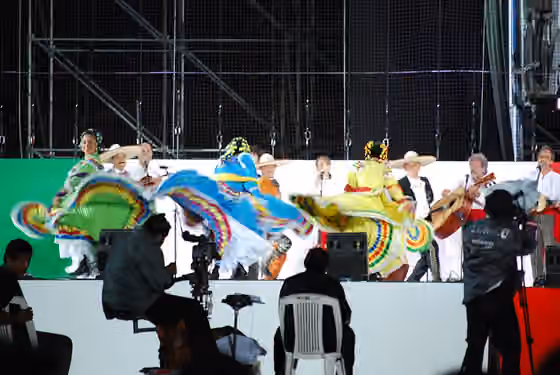 Baile folklórico — Traditional dance on the northeast stage of the Zocalo before the Grito 2010