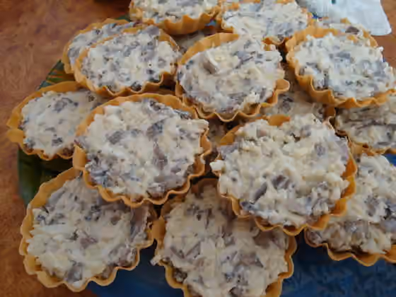 Tartelette — Жюльен с копченой курицей.