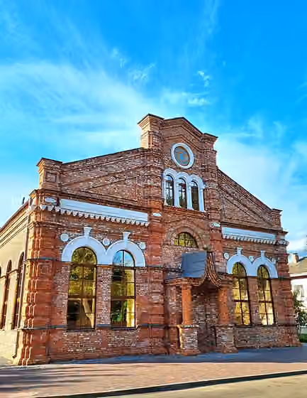 History of the Jews in Belarus — Большая Любавичская синагога в Витебске.