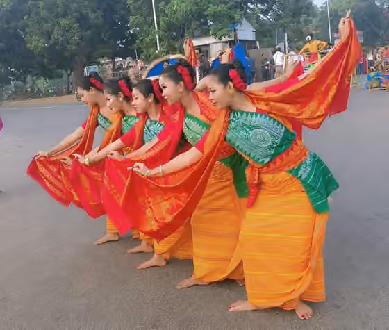 Bagurumba — Bodo tribe dance bagurumba