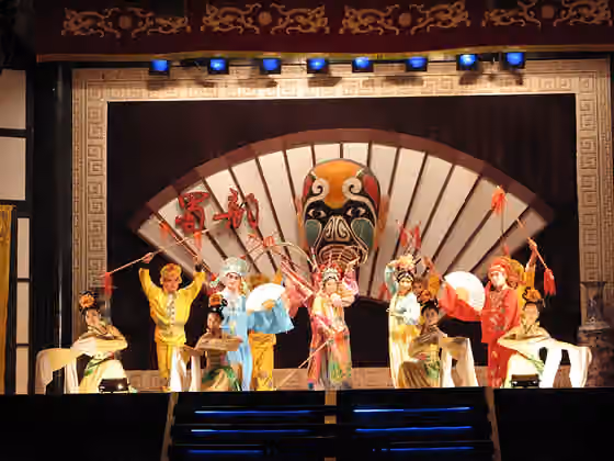 Opera Sichuan — Sichuan Opera in Wuhou Temple Photo by Dice 2006.06.21