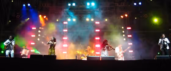 Musik dunia — La Mano Ajena en Valparaíso