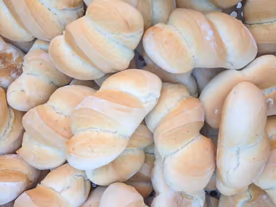 Telera (Spanish bread) — Teleras cordobesas artesanales de la panadería Hnos.