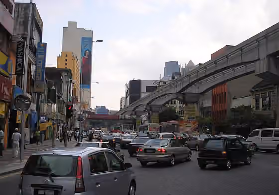 Orang Jawa di Malaysia — The district of Chow Kit in Kuala Lumpur, Malaysia, as seen facing the south on Jalan Tuanku Abdul Rahman (previously Batu Road).