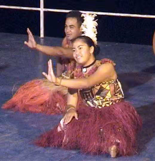 ʻotuhaka — A Tongan ʻotuhaka dance