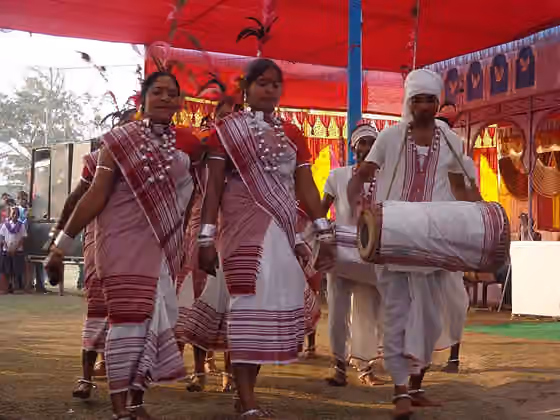 Oraon — Cultural dance of the Kurukh Oraon community.