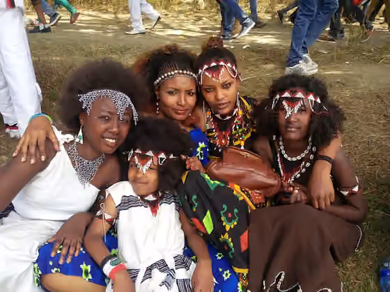 Suku Oromo — This is an image of Cultural Fashion or Adornment from