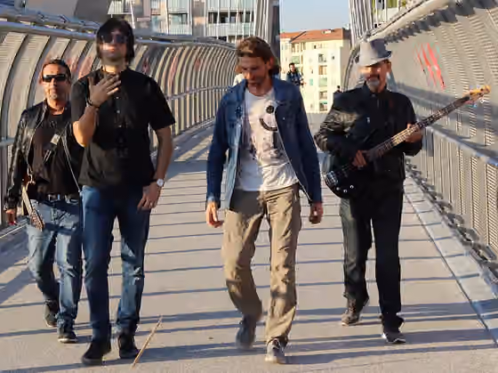 Music of Réunion — LA BAND SATAN 81 NELLA REUNION 2017