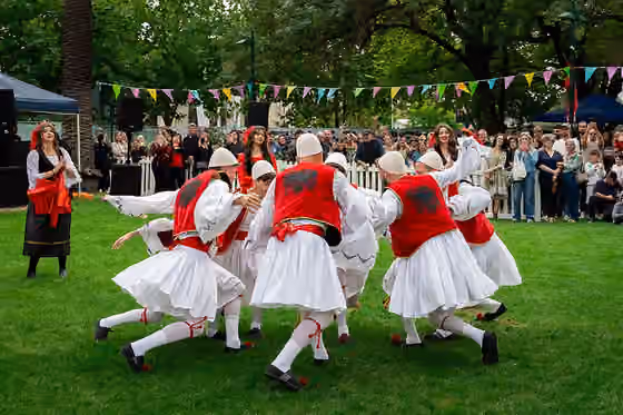 Orang Albania Australia — Albanian folk dancers performing a traditional valle during the Albanian Shepparton Harvest Festival, 2025, in Shepparton, Victoria, Australia.