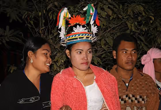 Suku Nikobar — The Nicobarese dance of Andaman and Nicobar Islands is a mesmerizing tribal circular dance.