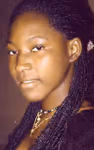 Suku Sara — Sara girl in Chad , 2000