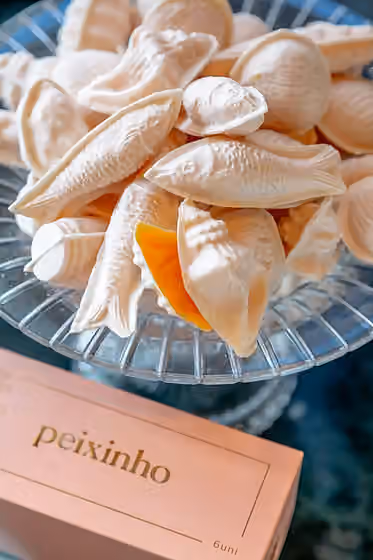Ovos Moles de Aveiro — Confeitaria Peixinho