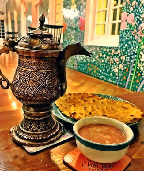 Noon chai — It is a traditional Tea of Kashmir used as a source of breakfast.