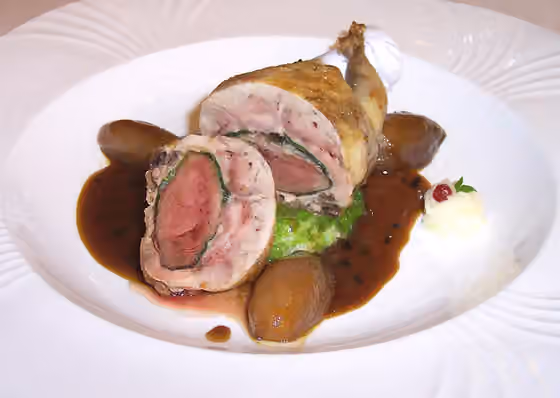 Galantin — Galantine of quail stuffed with pigeon breast, three-star restaurant Waldhotel Sonnora in Dreis (Allemagne) , chef: Helmut Thieltges .