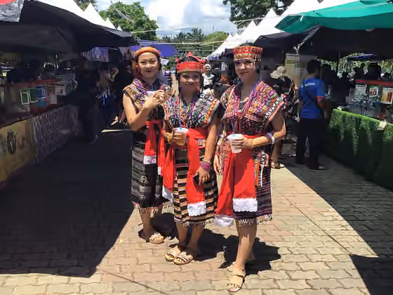 Suku Murut — Murut girls in traditional attire during Kalimaran 2023
