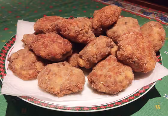 Mondeghili — Mondeghili, traditional fried beef and pork meatballs from Lombardy, Italy with thier typical form