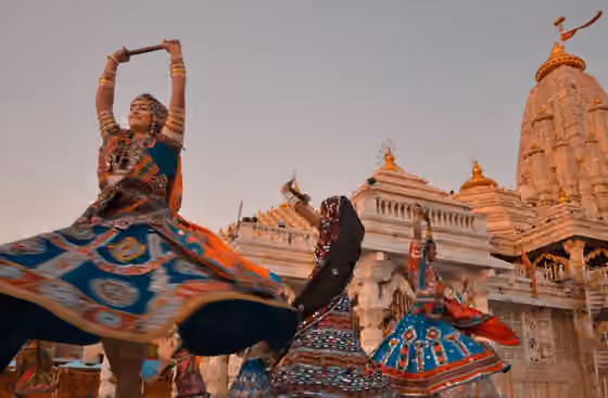 Tarian Garba — Garba dancers perform in Ambaji temple premises.