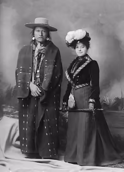 Northern Shoshone — General notes: This photograph has been identified by Joanna Scherer as taken by Benedicte Wrensted, whose photographic studio was located in Pocatello, Idaho.