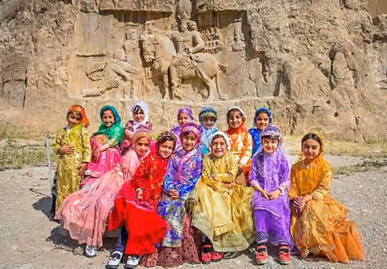 Suku Basseri — Basseri kids in traditional dress in Naqsh-e Rostam, Fars, Iran