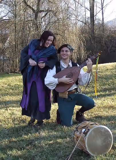 Neo-medieval music — An example of a German medieval folk band: Cantus Delicti Photo by User:Neitram , taken in January 2007.
