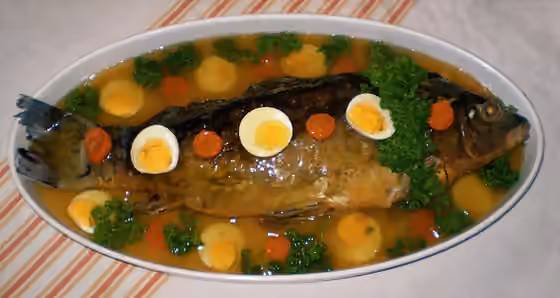 Gefilte fish — Gefilte fish: East European Jewish dish for Shabbat and holidays - original cooking method: a whole fish stuffed