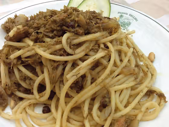 Pasta ikan sarden — Pasta con le sarde, a sicilian dish, photographed in Palermo, Italy.