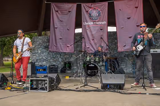 Dakelh — Lheidli T'enneh Band