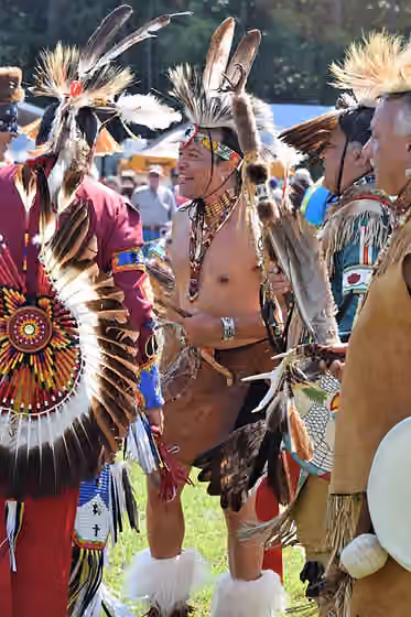 Chickahominy people — A piece of regalia, a eagle foot, fell off and the men circled it to protect it until the dance was over and it could be retrieved.