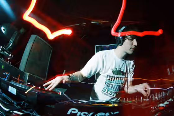 Liquid drum and bass — Iration Steppas, Mala, Hatcha, Netsky, Bachelors of Science, Exodus & Tenmen