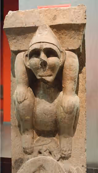 Hu (people) — Hu statue columns from Wu Baizhuang 吳白莊 Han period tomb in Linyi, Shandong
