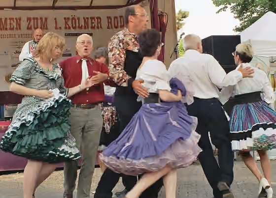 Modern Western square dance — Western Square Dance Group.