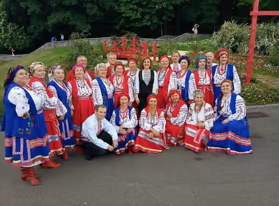 Ukrainian folk music — Основна мета українського народного хору «Либідь» від часу заснування й до сьогодні - збереження і популяризація народно-хорового мистецтва, української народної пісні.