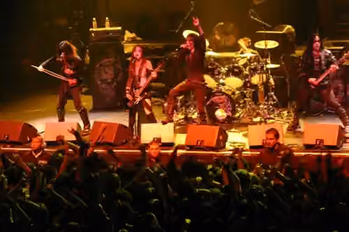 Taiwanese rock — CHTHONIC's concert in Metropolis, Montreal, CANADA