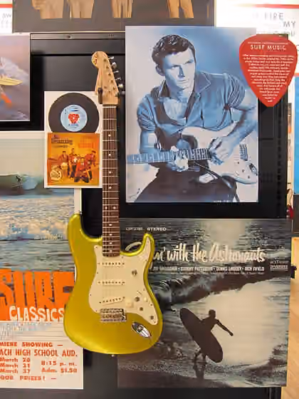 Surf rock — Fender Guitar Factory museum 3.
