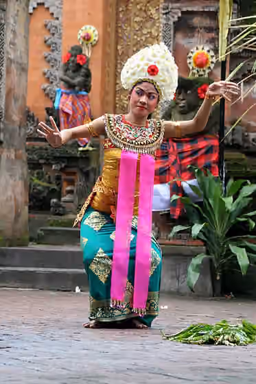 Tarian Indonesia — Bali route d'ubud danseuse de la danse du Barong