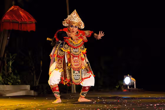 Tari Baris — Sanata Dharma University's Sekar Jepun, a Balinese dance troupe, celebrates its 17th anniversary.