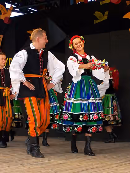 Masovians — Traditional costumes from Łowicz, Poland.