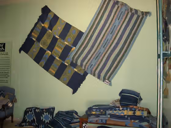 Bani Hamida — Picture of Bani Hamida weavings in Jordan River foundation, 2008.