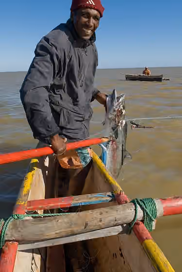 Suku Vezo (Madagaskar) — Vezo fisherman in Madagascar