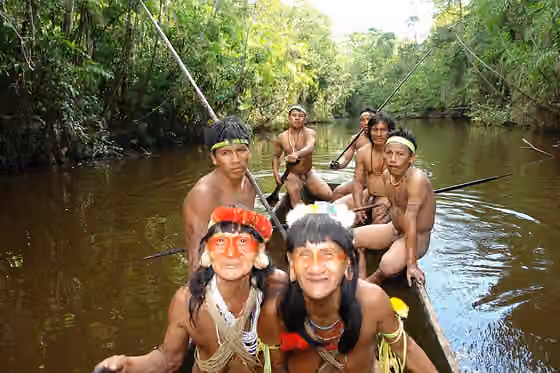 Waorani people — Cayapas navegando