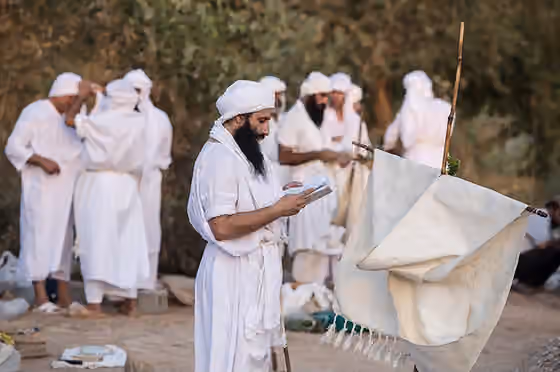 orang Manda — The most part of them are the cities of Khuzestan and the Shahristan Ahvaz Hawazid Har Sal to the occasion of the birth of Hazrat Adam (peace be upon him) in Rudkhaneh Karun to the washing of the baptism and prayers and the children of Mei…