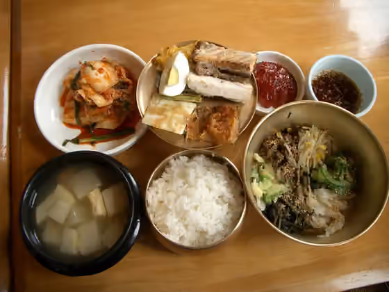 Heotjesabap — Heotjesabab at a restaurant in Andong, South Korea 대한민국 안동시의 한 음식점에서 헛제사밥