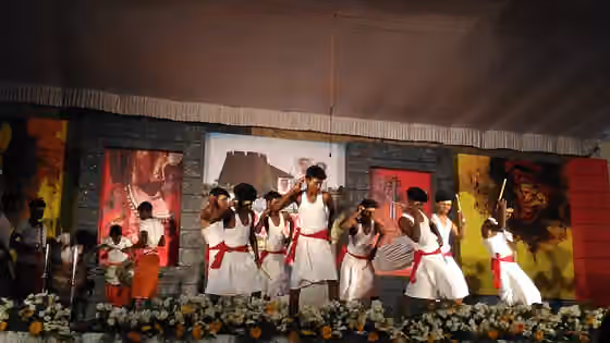 Malapulayattam — Malappulaya Attam-A tribal dance of Kerala