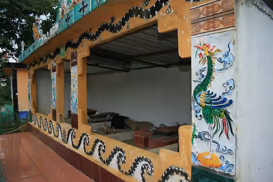 Ta Oi people — Tombs of Ta Oi people , A Luoi district, Thua Thien-Hue Province, Vietnam