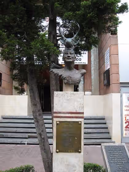 Yaqui music — Sculpture in memory of deer dancer Jorge Tyler on display on Genova Street in the "Zona Rosa" in Mexico City.